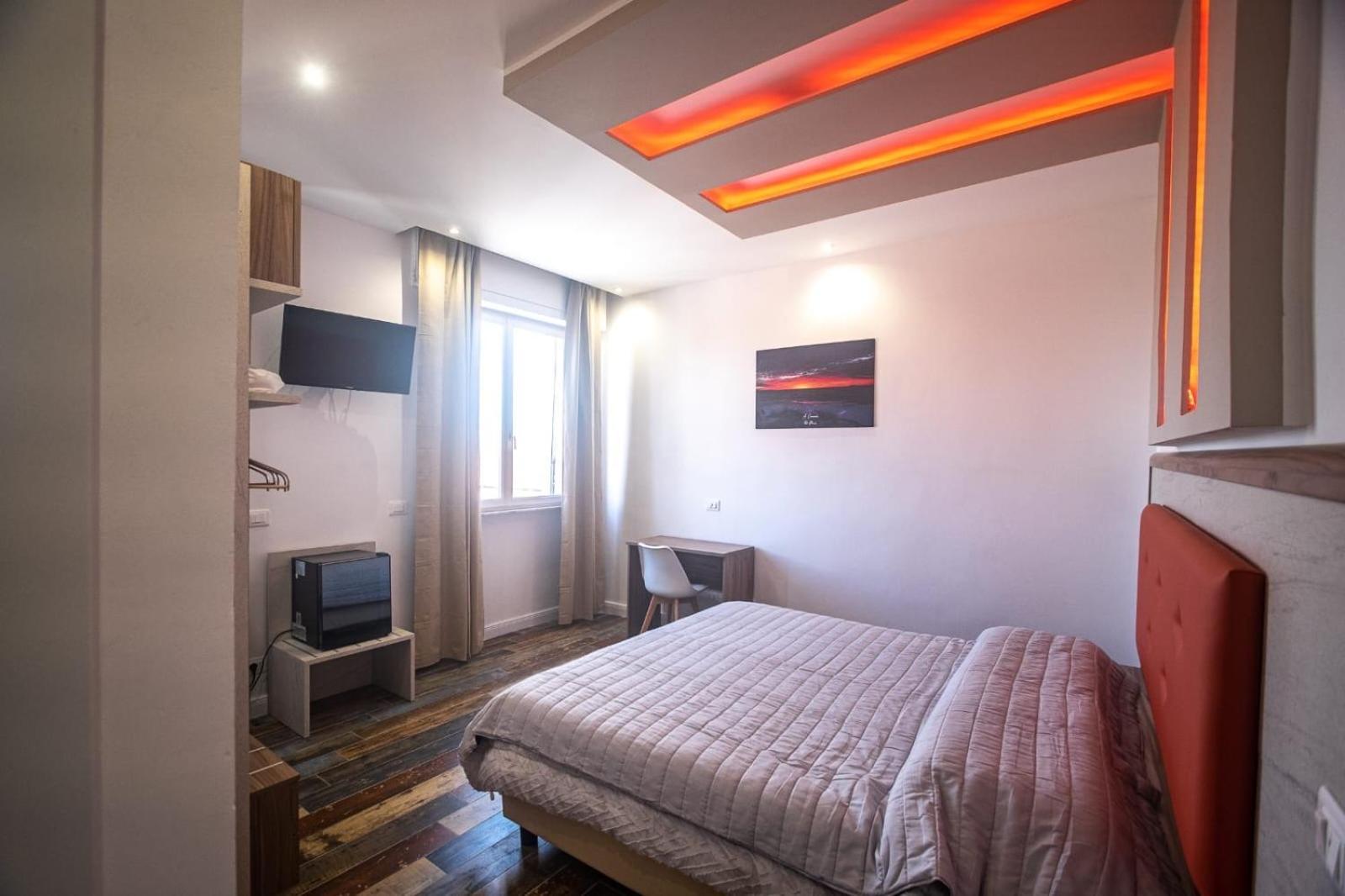 Ricci 16 - Suite & Rooms Livorno Esterno foto